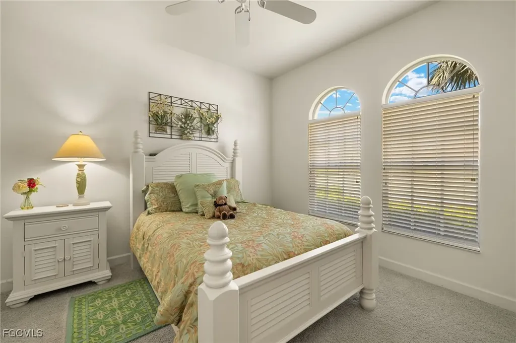 8913 Dartmoor Way Fort Myers FL 33908