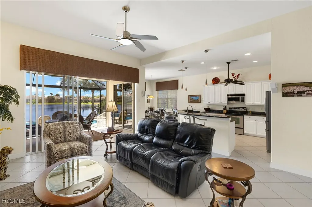 8913 Dartmoor Way Fort Myers FL 33908