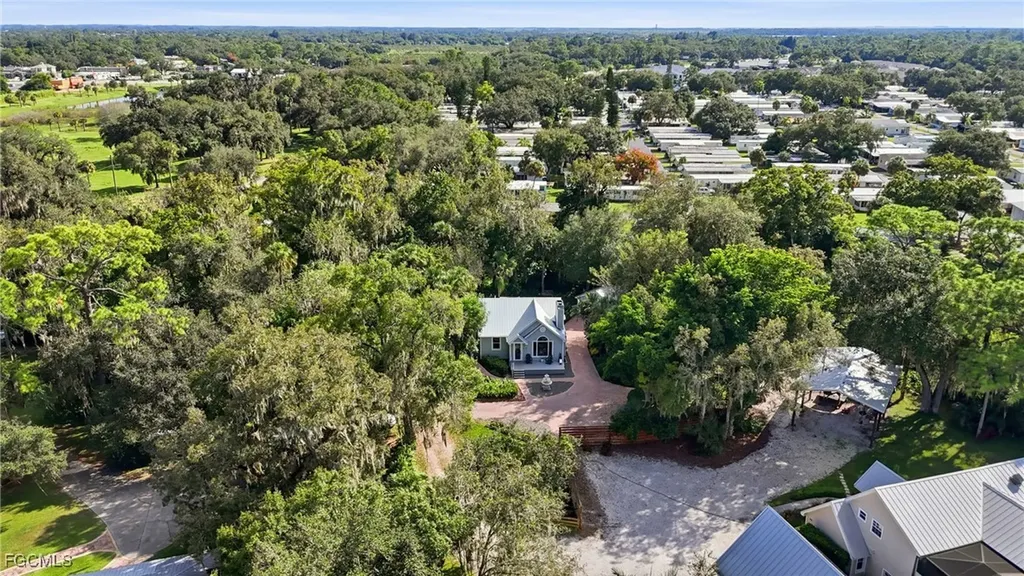270 River Oaks Drive Labelle FL 33935