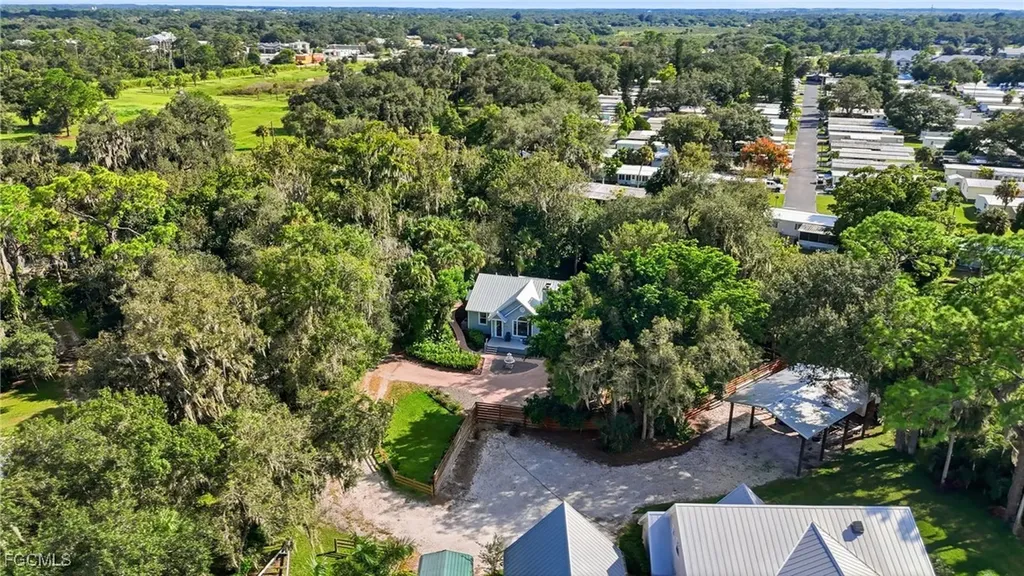 270 River Oaks Drive Labelle FL 33935