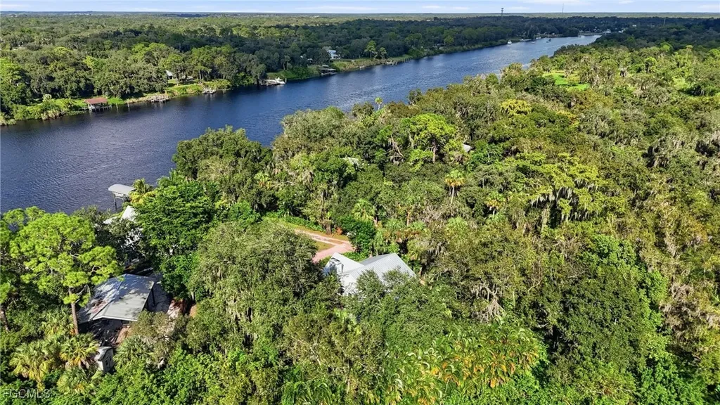 270 River Oaks Drive Labelle FL 33935