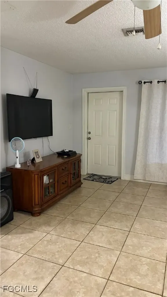 1113 Vineyard Place Lehigh Acres FL 33936