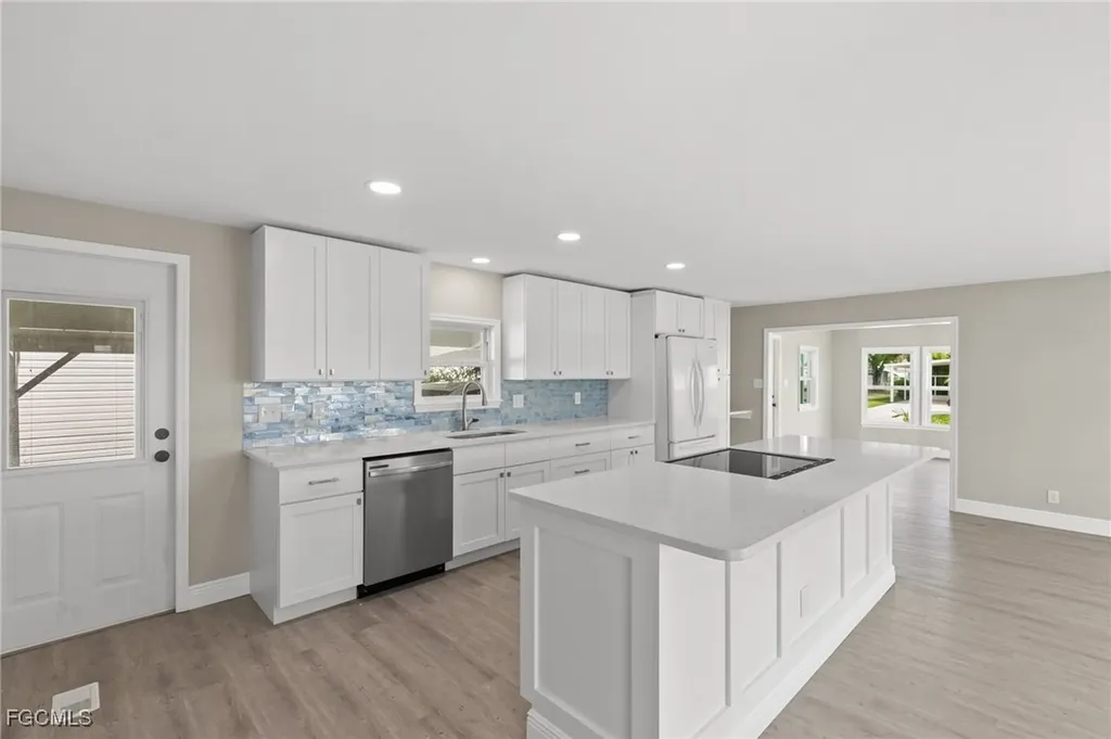 57 San Remo Circle Naples FL 34112