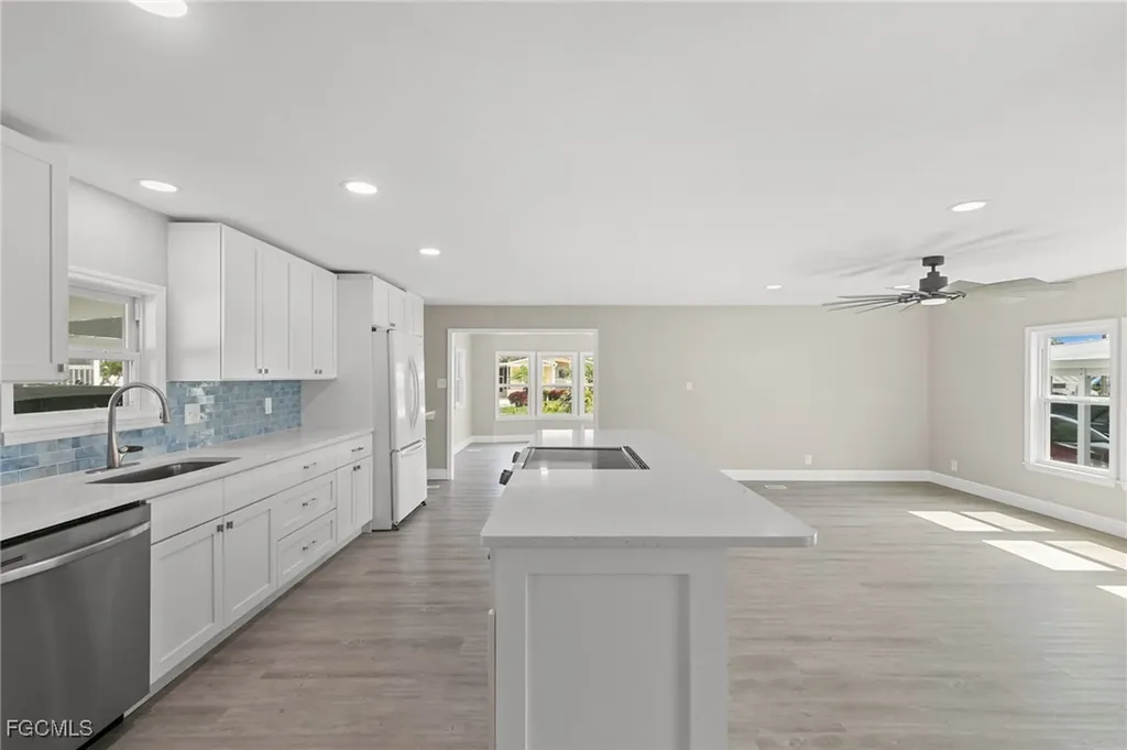 57 San Remo Circle Naples FL 34112