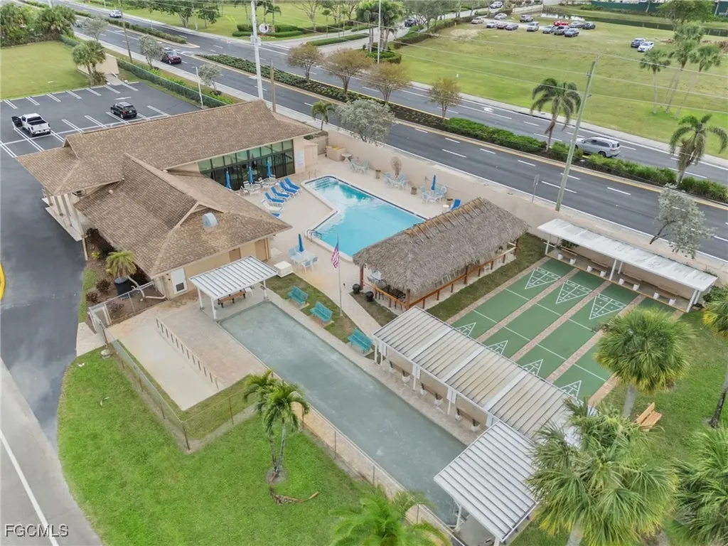 57 San Remo Circle Naples FL 34112