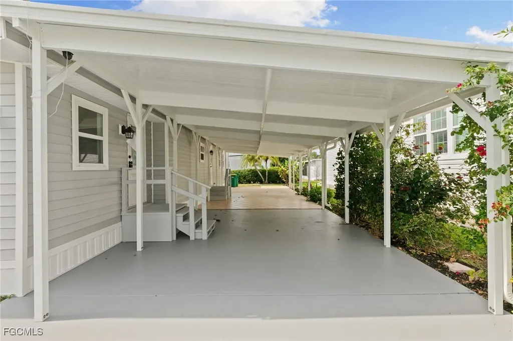 57 San Remo Circle Naples FL 34112