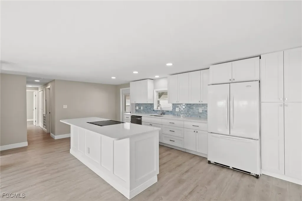 57 San Remo Circle Naples FL 34112