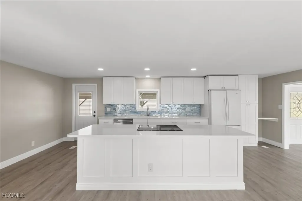 57 San Remo Circle Naples FL 34112