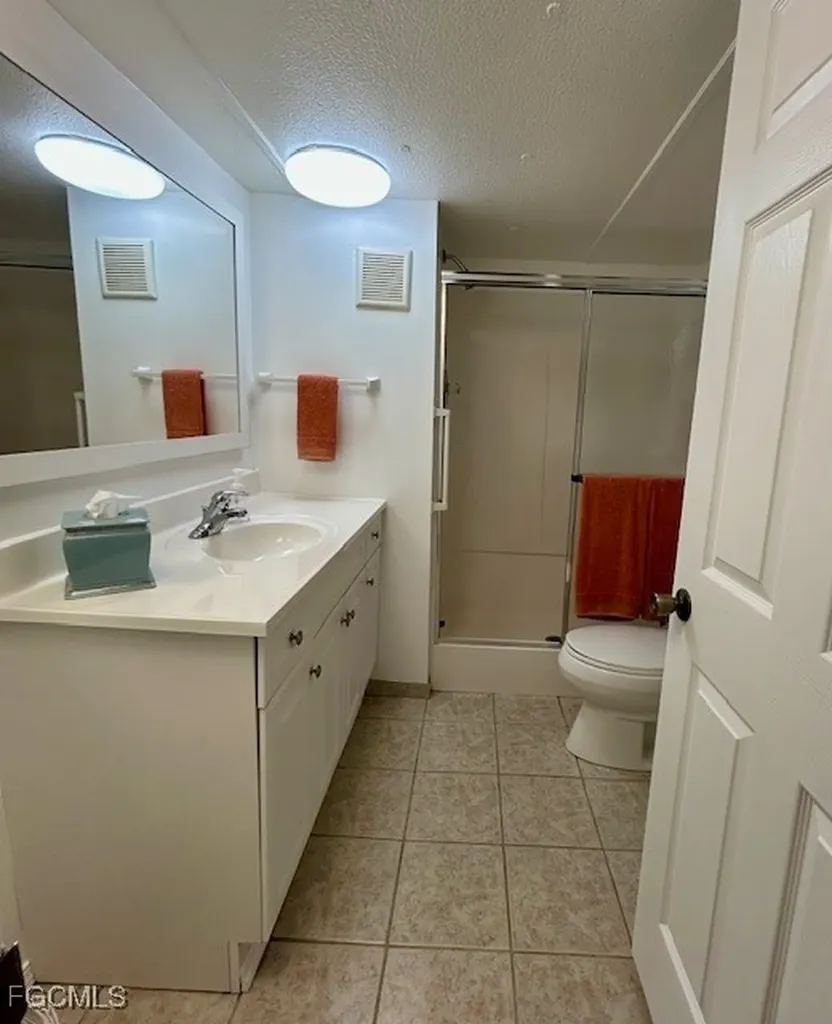 5558 Palm Beach Boulevard Fort Myers FL 33905