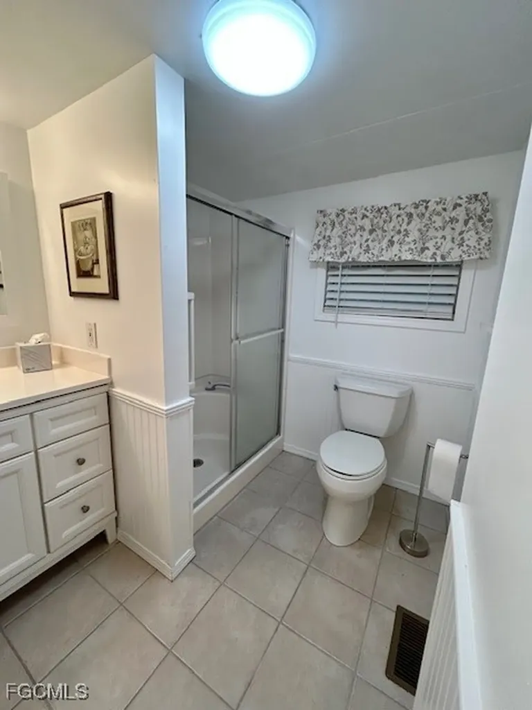 5558 Palm Beach Boulevard Fort Myers FL 33905