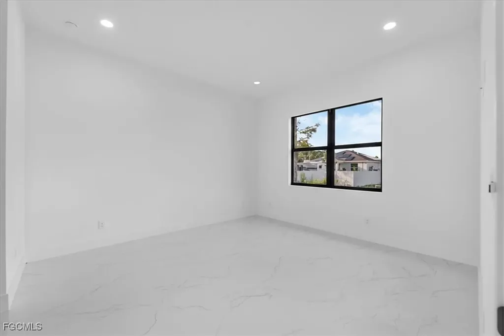 3203 Sunshine Boulevard N Lehigh Acres FL 33971