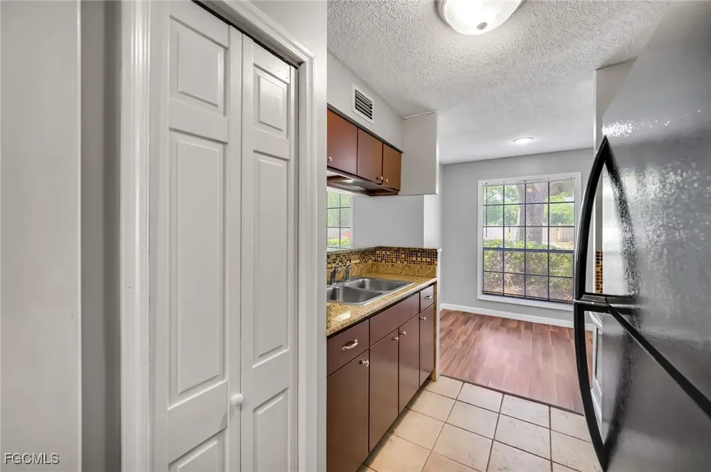 8723 Fancy Finch Drive Tampa FL 33614