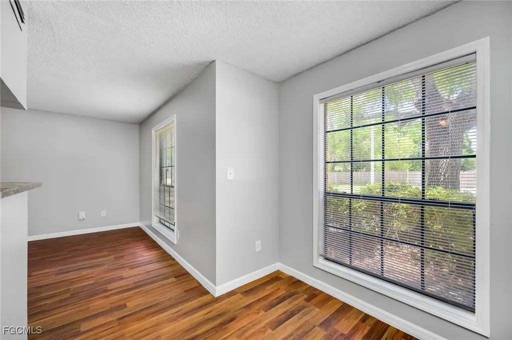 8723 Fancy Finch Drive Tampa FL 33614