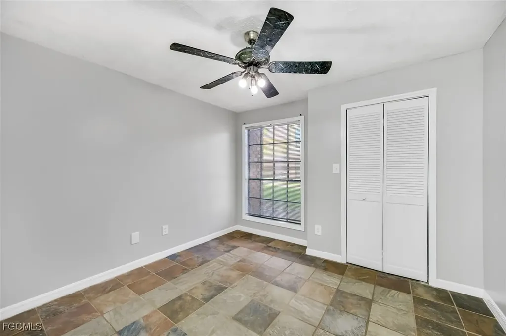 8723 Fancy Finch Drive Tampa FL 33614