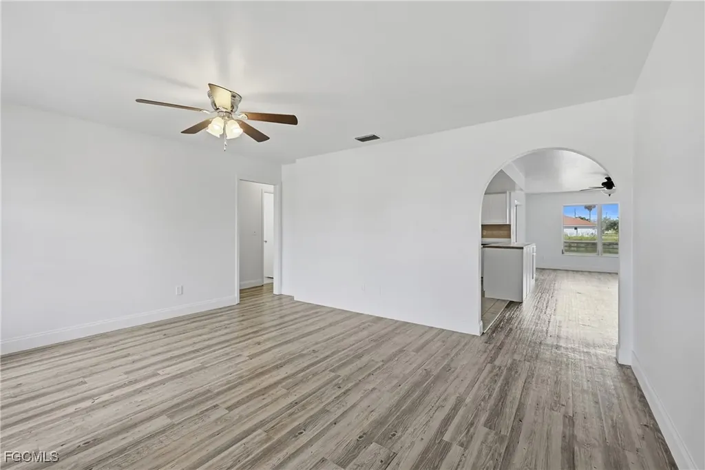 109 NE 20th Court Cape Coral FL 33909