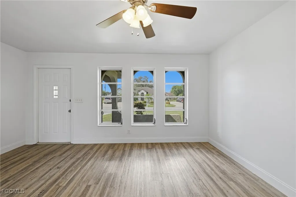 109 NE 20th Court Cape Coral FL 33909