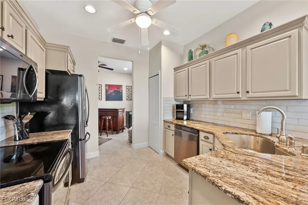 11270 Jacana Court Fort Myers FL 33908