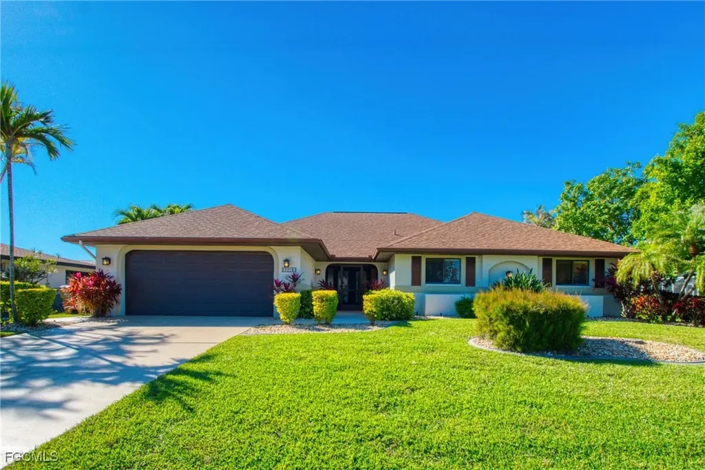 3208 SE 5th Avenue Cape Coral FL 33904