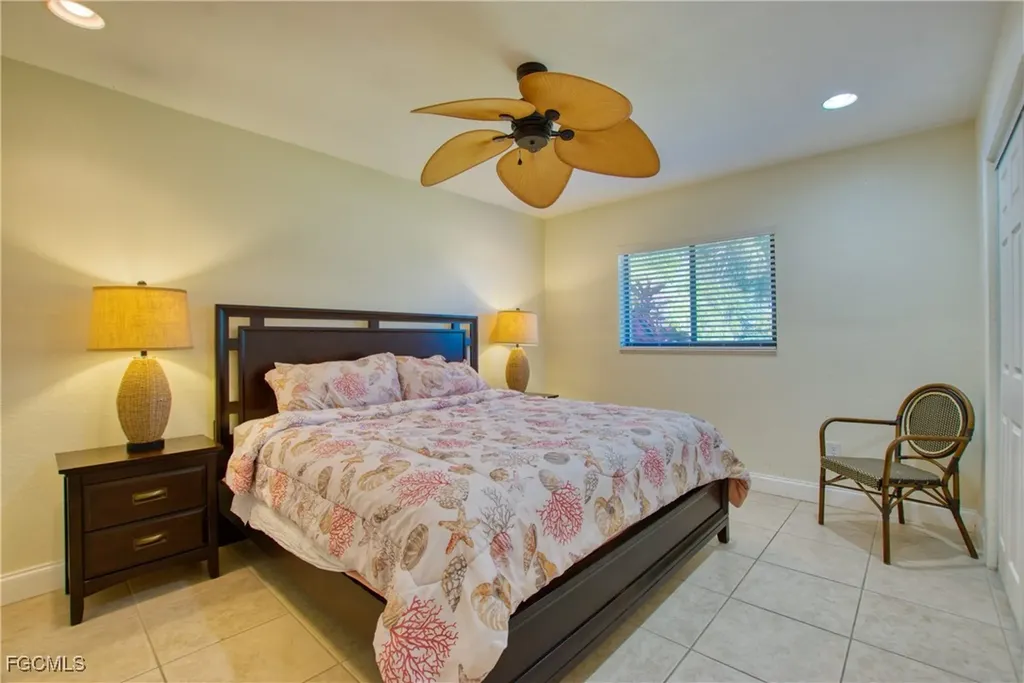 3208 SE 5th Avenue Cape Coral FL 33904