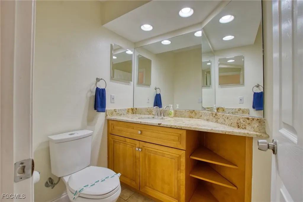 3208 SE 5th Avenue Cape Coral FL 33904