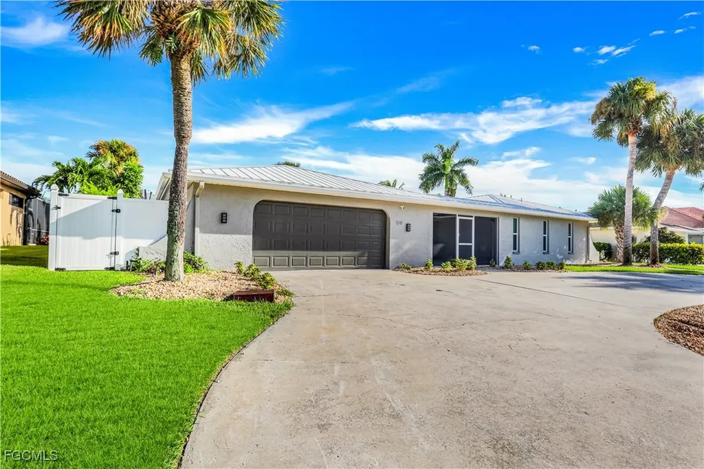 129 SW 54th Terrace Cape Coral FL 33914