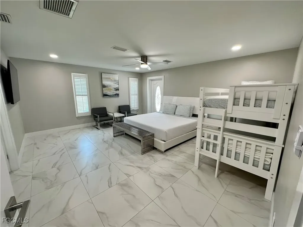 129 SW 54th Terrace Cape Coral FL 33914