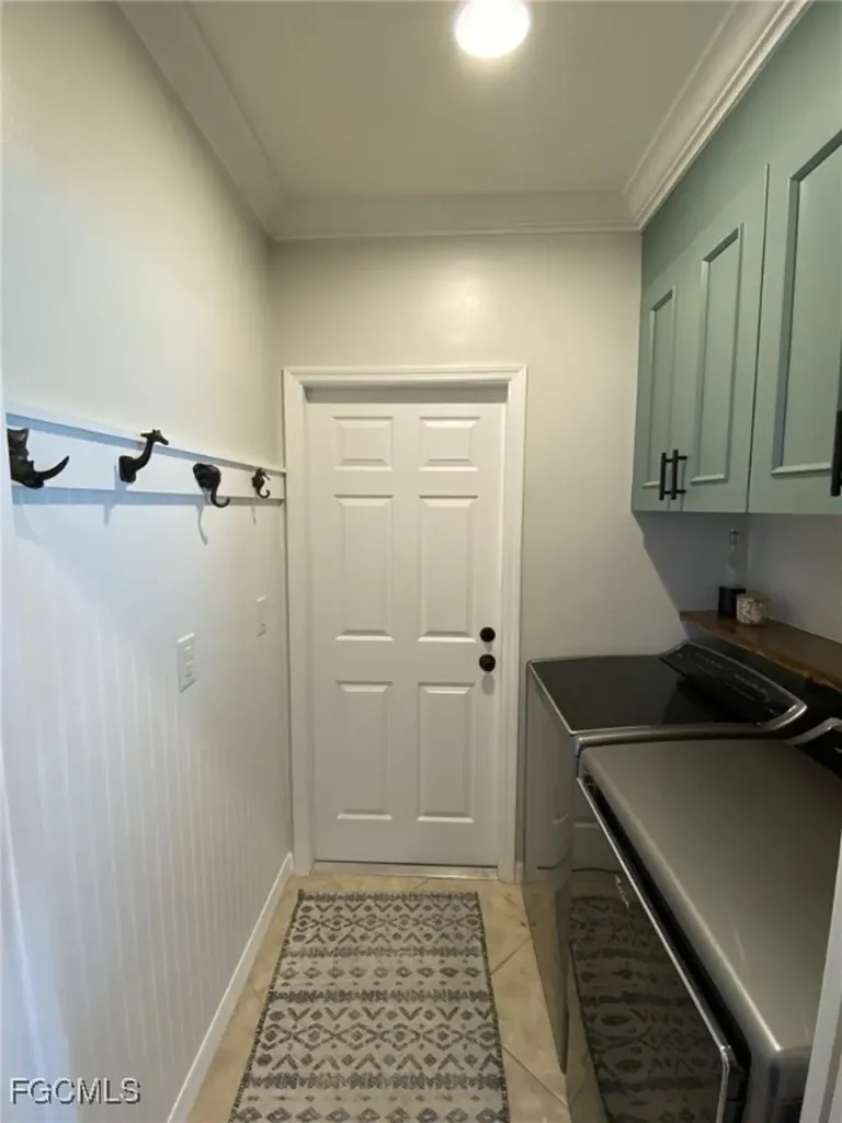 133 SE 19th Street Cape Coral FL 33990