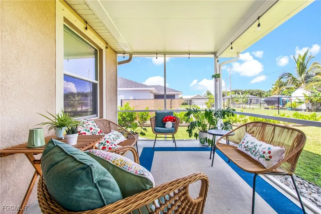 133 SE 19th Street Cape Coral FL 33990