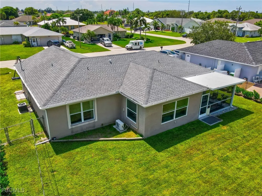 133 SE 19th Street Cape Coral FL 33990