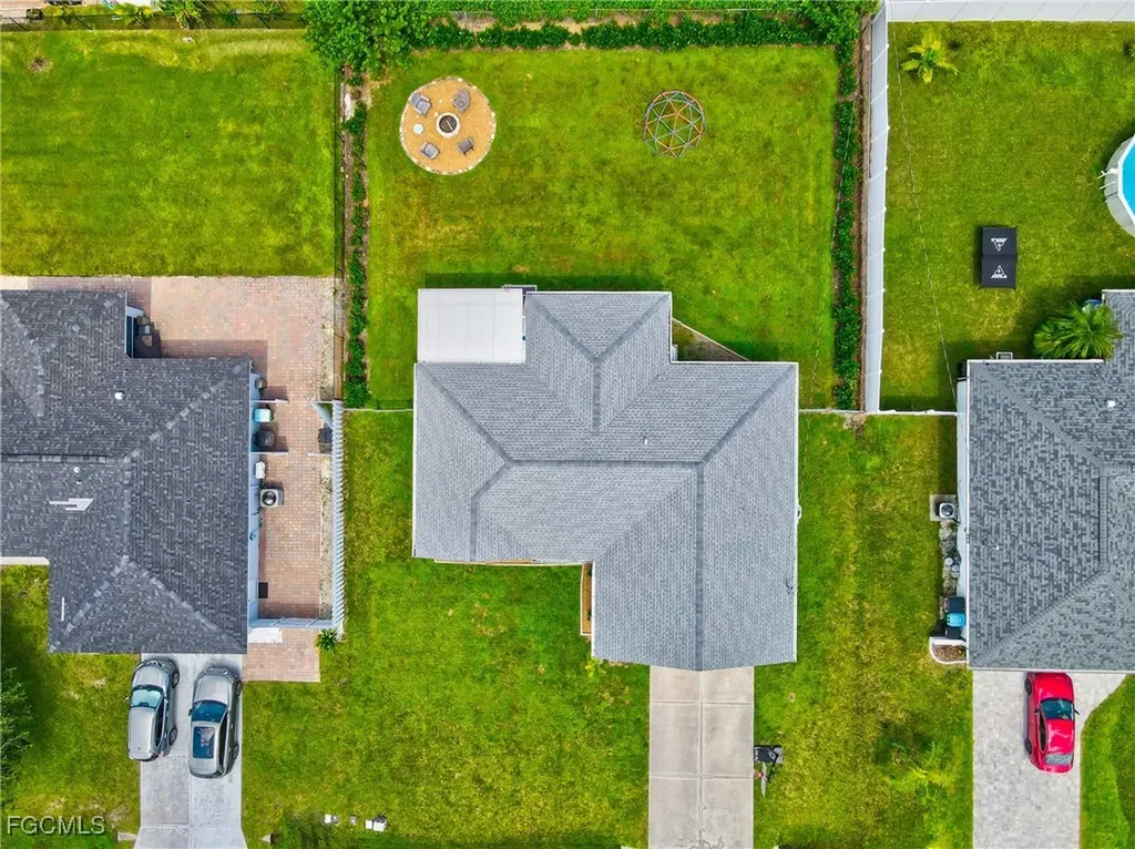 133 SE 19th Street Cape Coral FL 33990