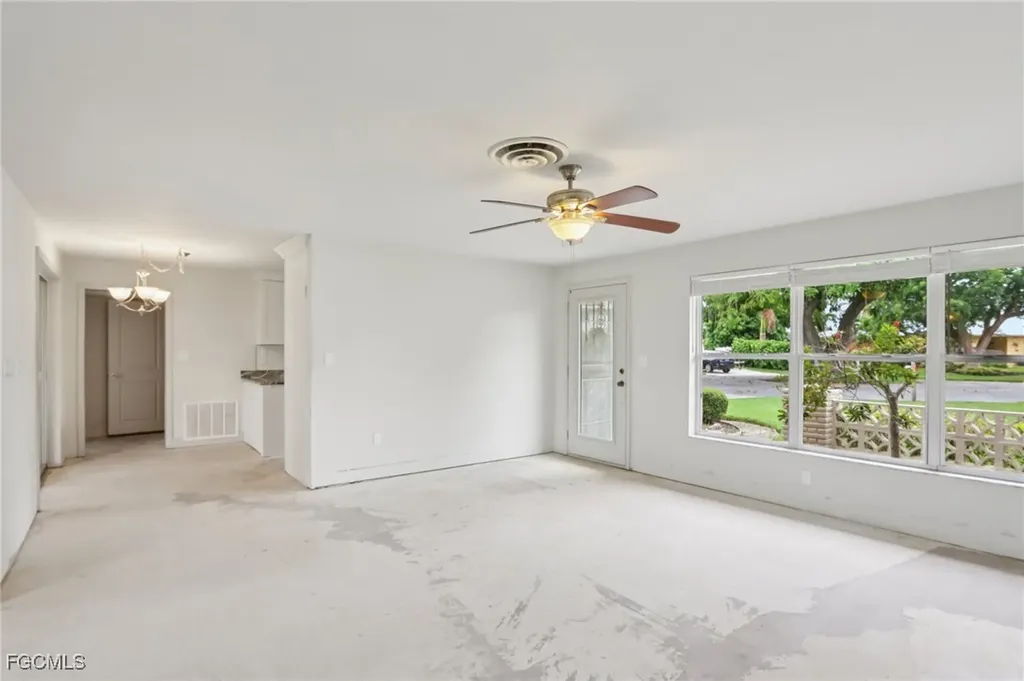 1037 Ione Drive Fort Myers FL 33919