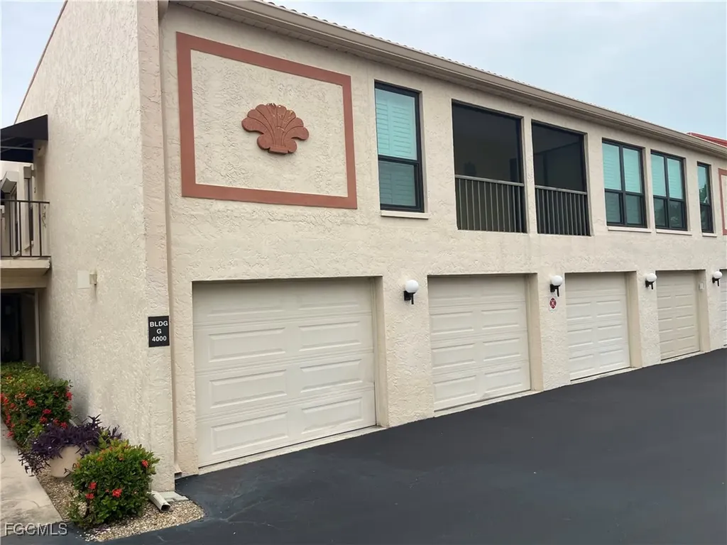 4002 SE 20th Place Cape Coral FL 33904