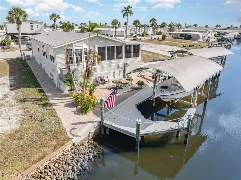 17780 Stevens Boulevard Fort Myers Beach FL 33931