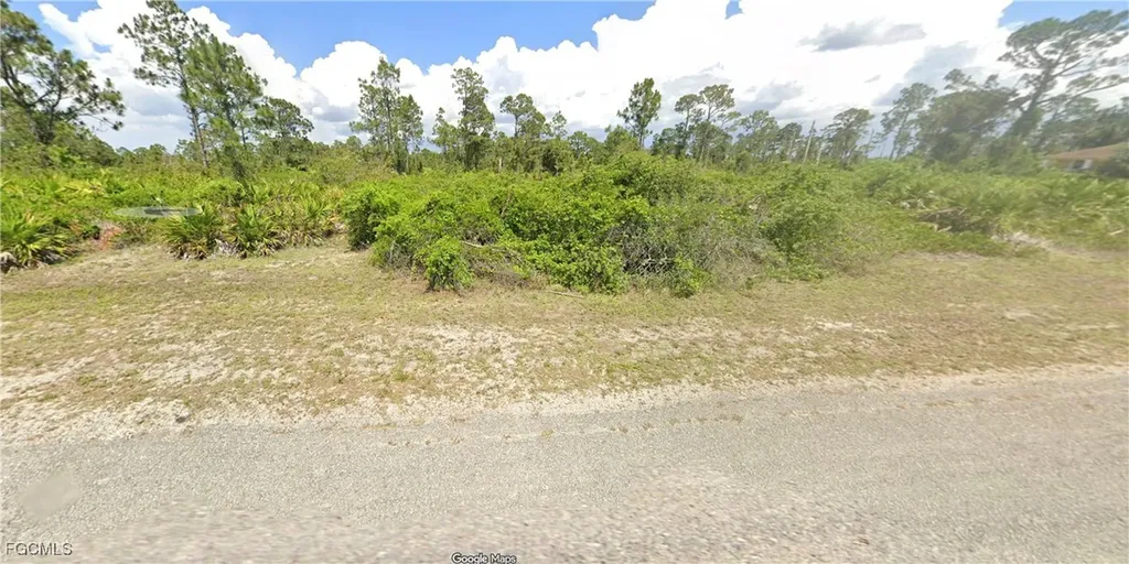 841 Harbour Avenue S Lehigh Acres FL 33974