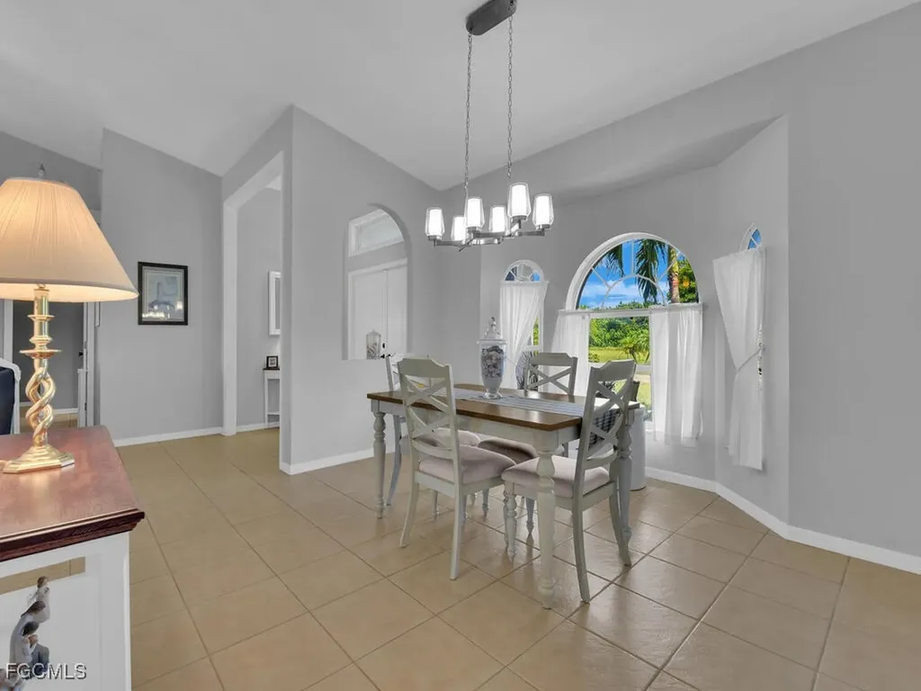 1506 NW 26th Place Cape Coral FL 33993