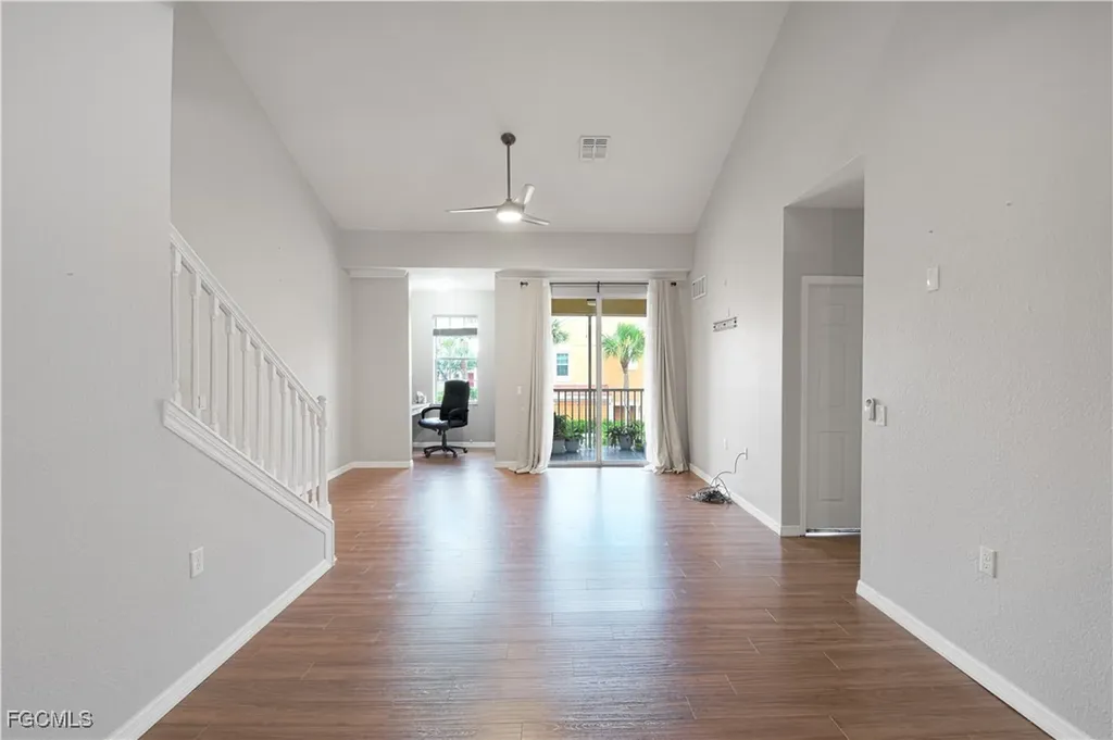 1807 Concordia Lake Circle Cape Coral FL 33909