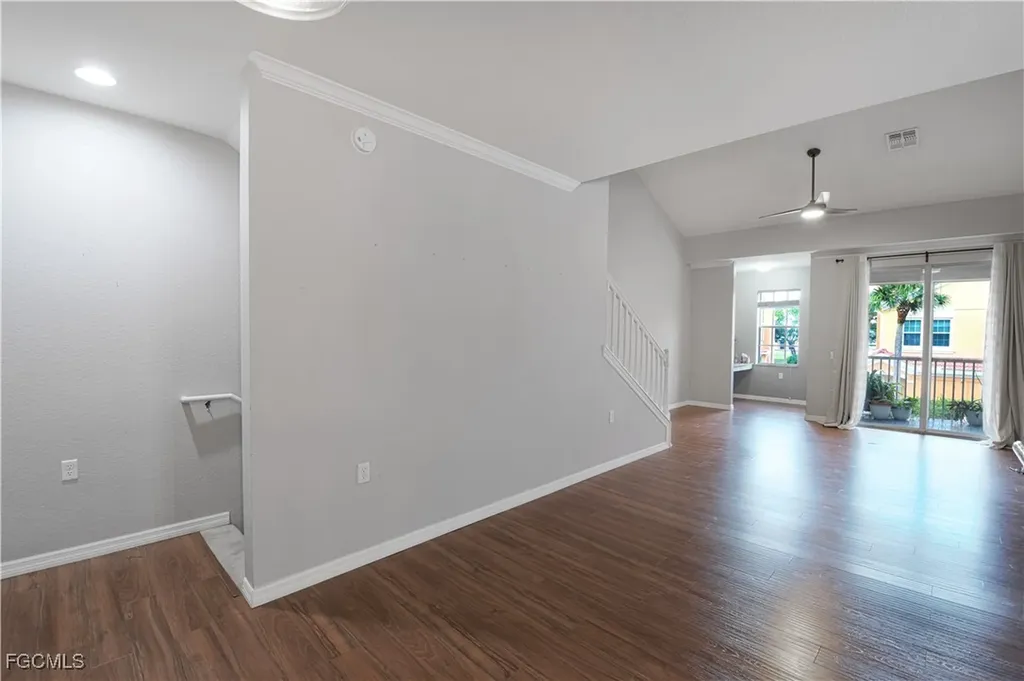 1807 Concordia Lake Circle Cape Coral FL 33909