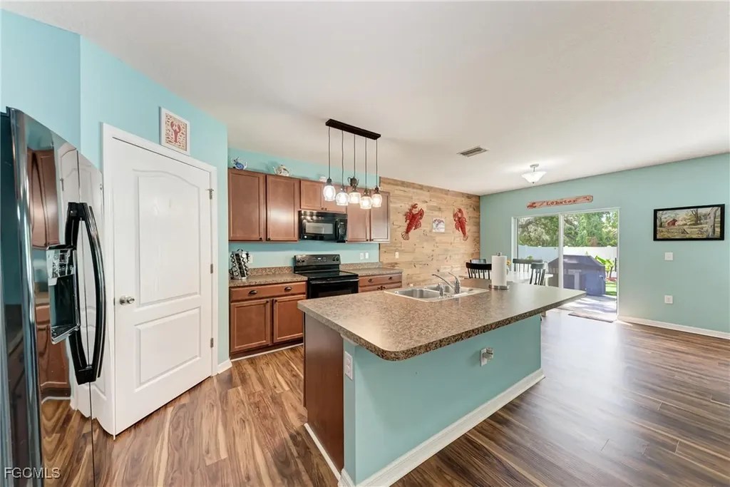 5809 71st Street E Palmetto FL 34221