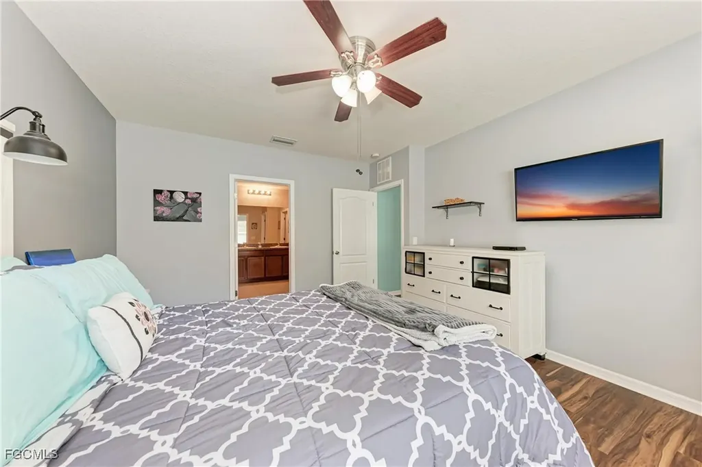 5809 71st Street E Palmetto FL 34221