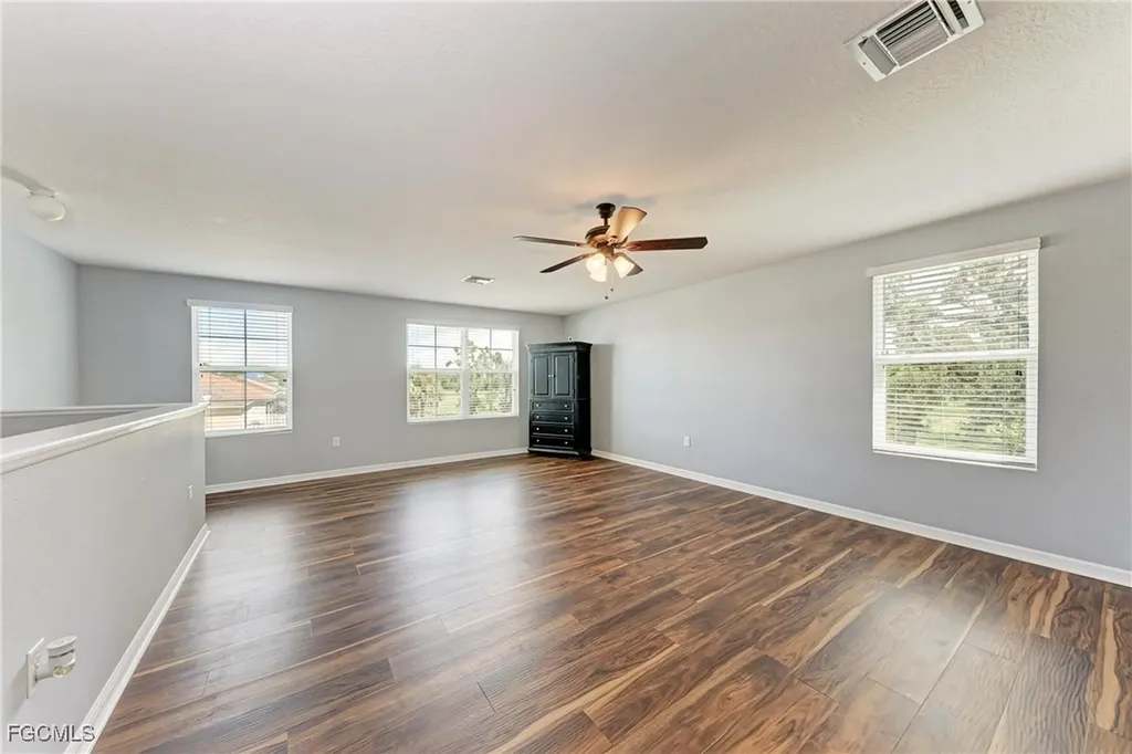 5809 71st Street E Palmetto FL 34221