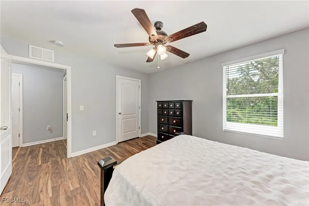 5809 71st Street E Palmetto FL 34221