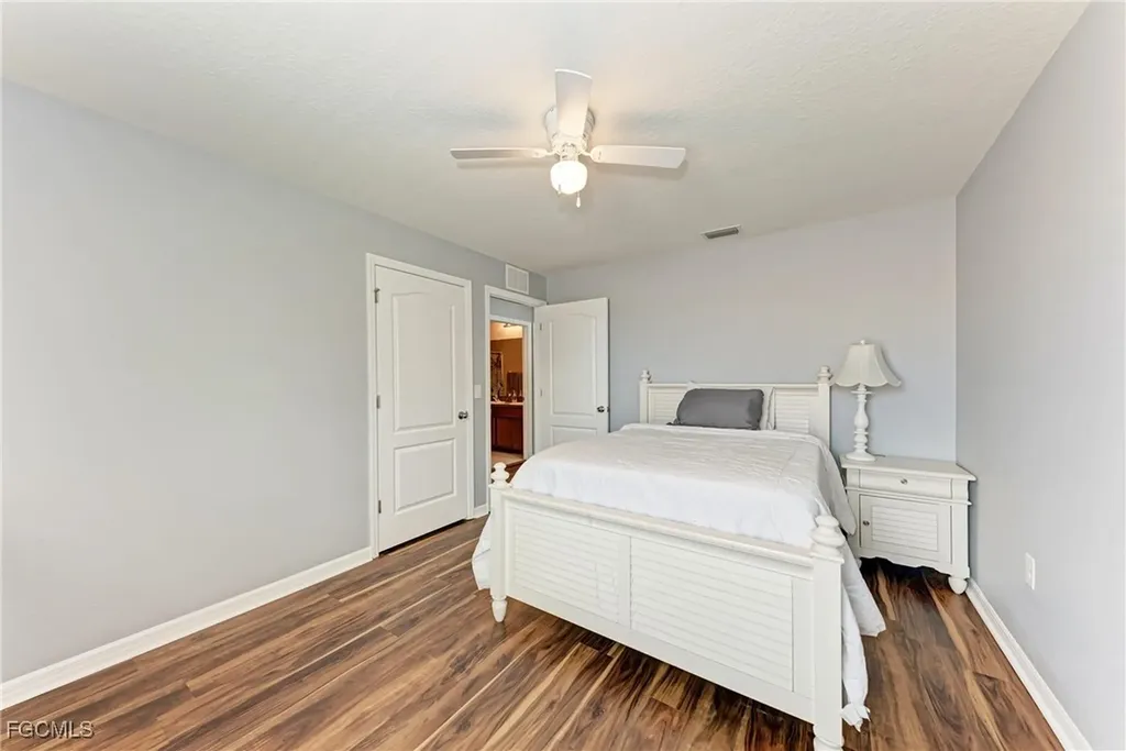 5809 71st Street E Palmetto FL 34221