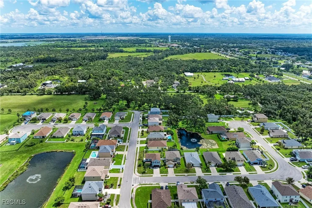 5809 71st Street E Palmetto FL 34221