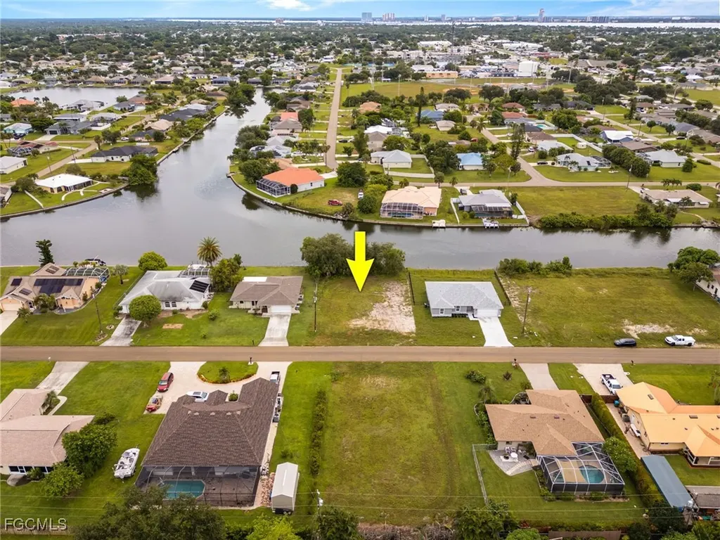 105 NE 20th Court Cape Coral FL 33909