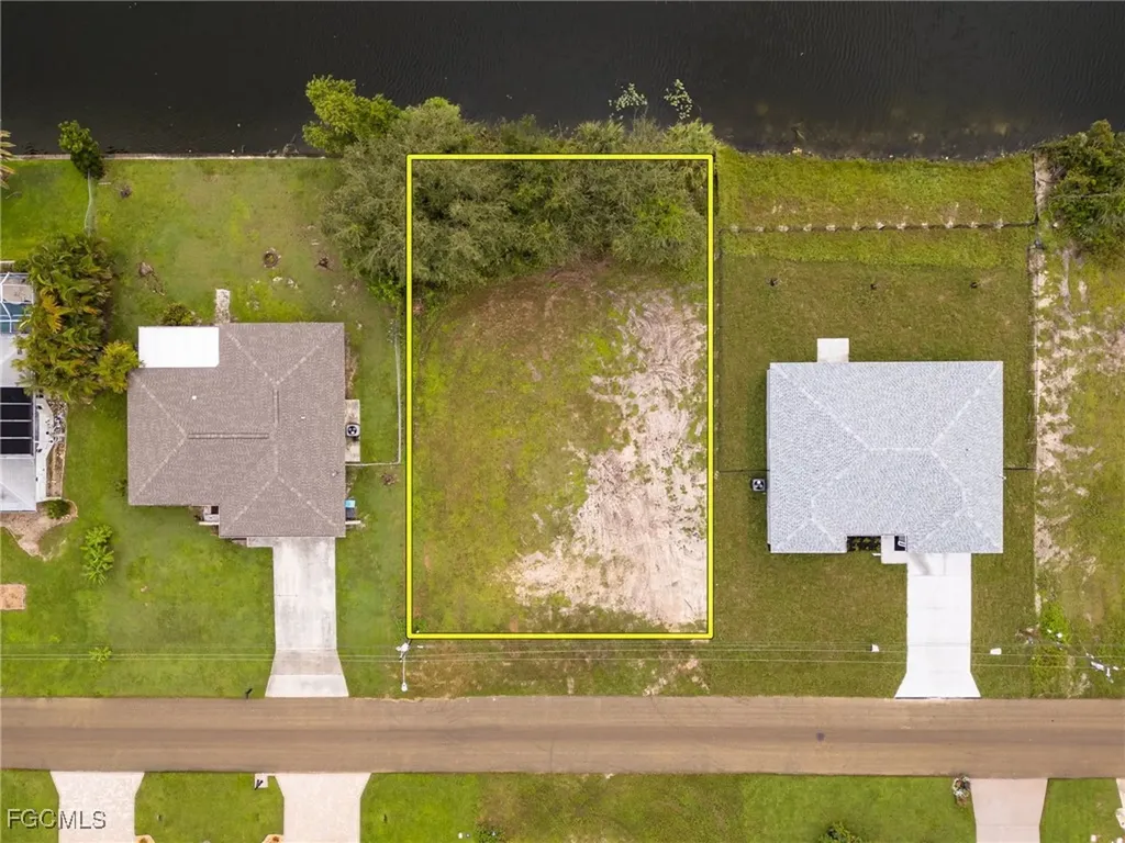 105 NE 20th Court Cape Coral FL 33909