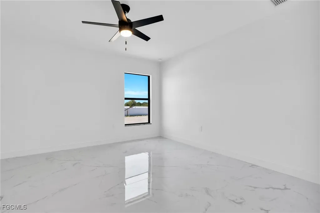 7870 19th Place Labelle FL 33935