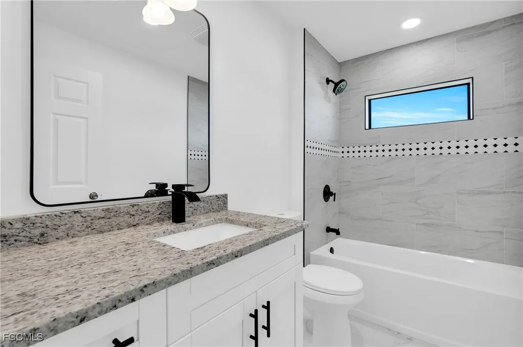 7870 19th Place Labelle FL 33935