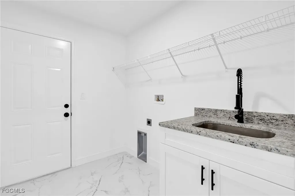 7870 19th Place Labelle FL 33935