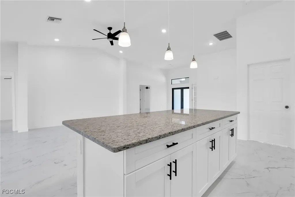 7870 19th Place Labelle FL 33935