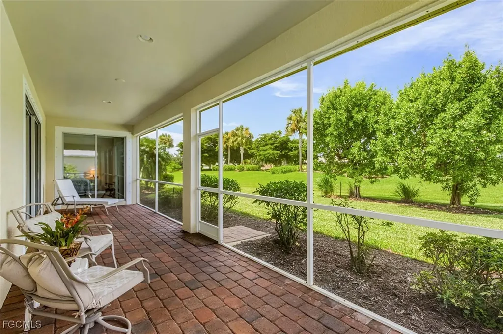 2439 Ashbury Circle Cape Coral FL 33991